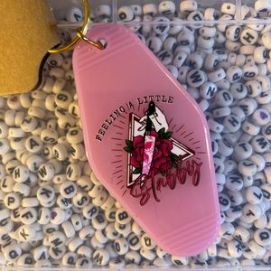 Feeling a little standby 🔪 keychain - pink